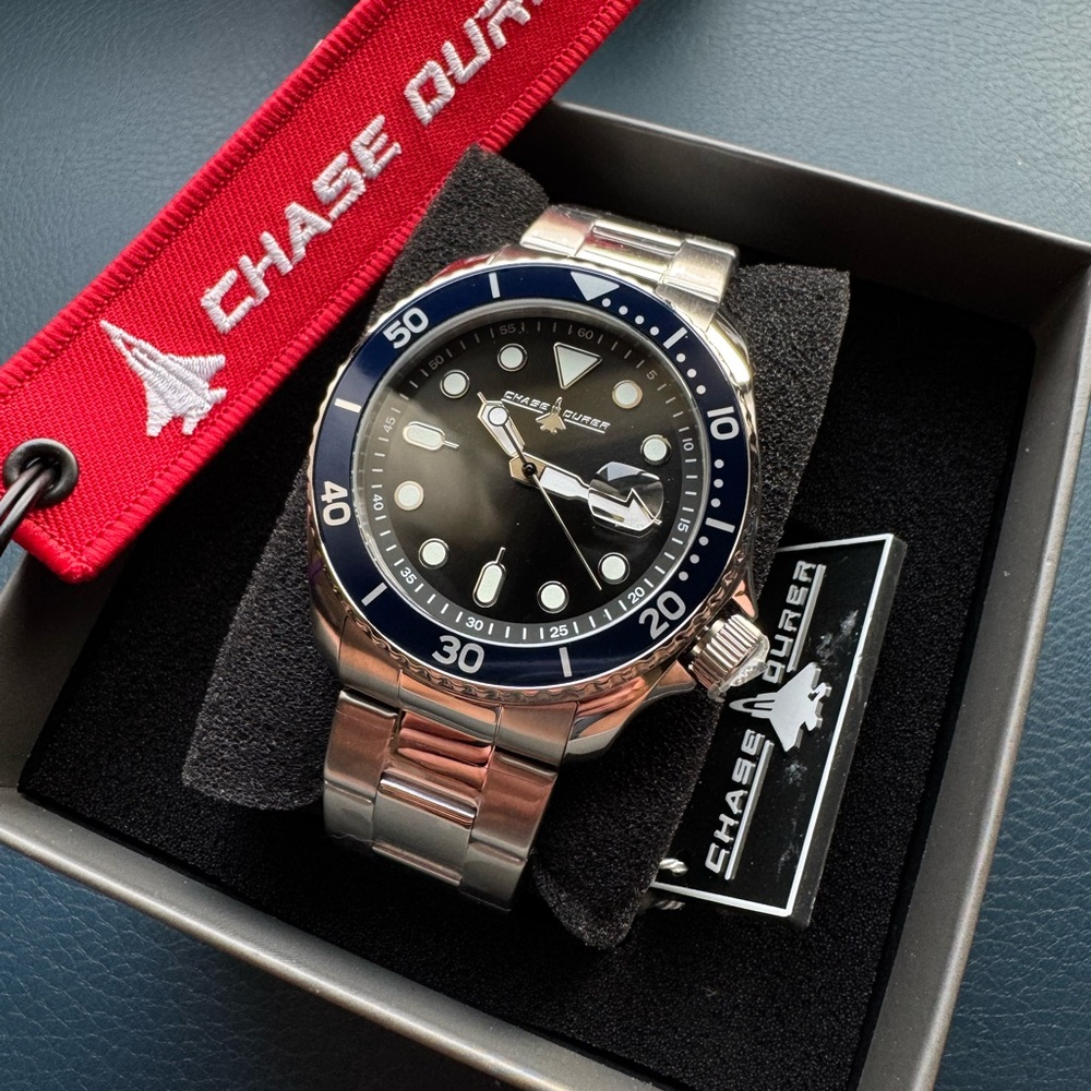 Chase Durer CDW-0145 Men's Watch 46mm Blue/Black Luminous Dial - New!